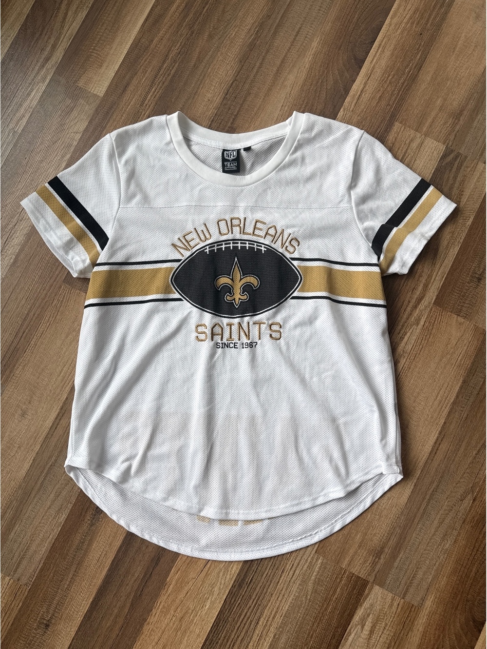 New Orleans Saints NFL Team Apparel Women’s Jersey Style Tee Size L